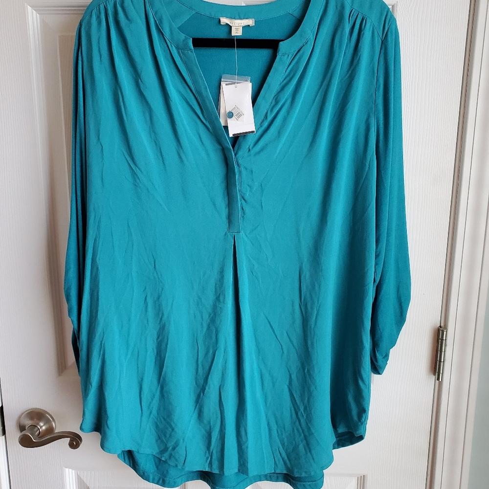 NWT Pleione mixed media long sleeves tunic